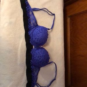 Victoria’s Secret PINK Banded Push Up Bra